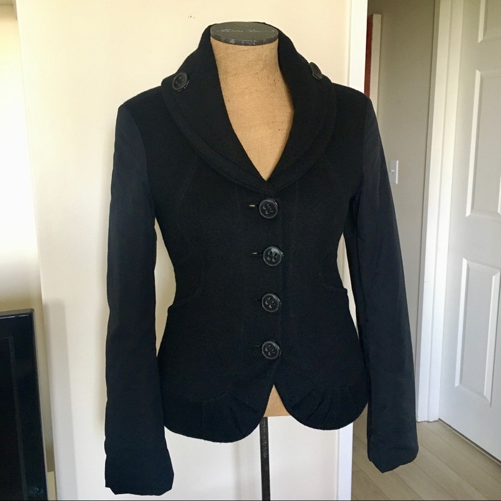 34 Marc Aurel Padded Blazer